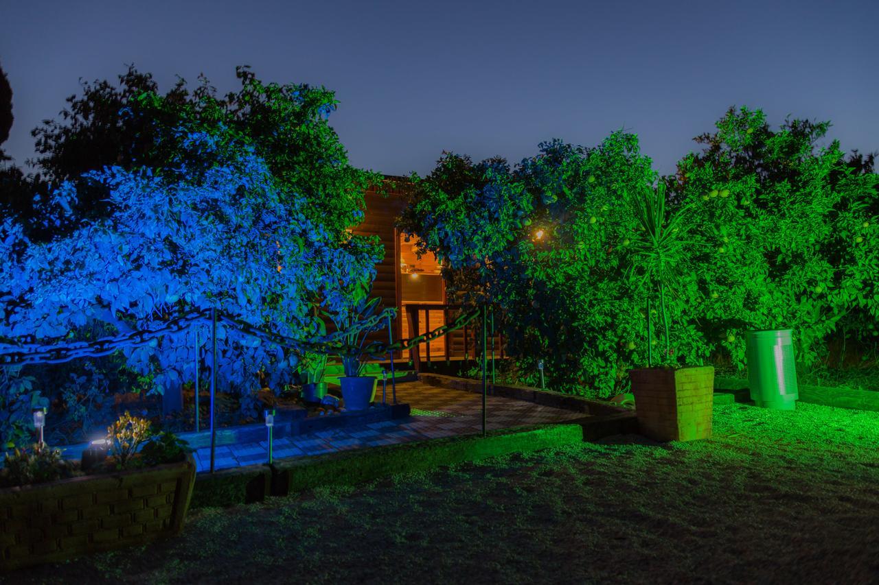 Asbn Magic Garden Villa Acra Exterior foto